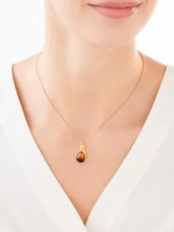 Zawieszka srebrna z bursztynem