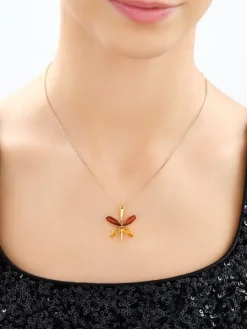 Zawieszka srebrna z bursztynem - motyl