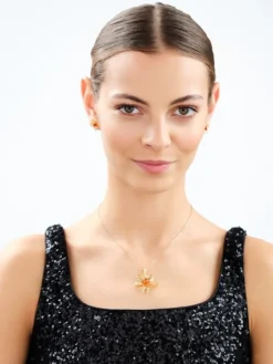 Zawieszka srebrna z bursztynem - kwiat