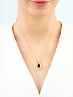 Zawieszka srebrna z bursztynem