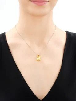 Zawieszka srebrna z bursztynem - kwadrat