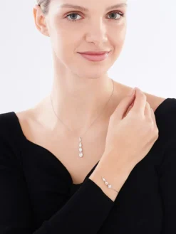 Zawieszka srebrna z cyrkoniami