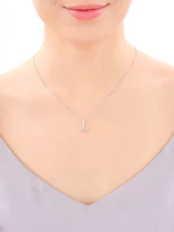 Zawieszka srebrna z cyrkoniami - litera M