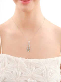 Zawieszka srebrna z cyrkoniami