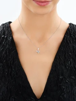 Zawieszka srebrna z cyrkonią - aniołek