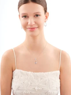 Zawieszka srebrna z cyrkoniami