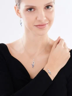 Zawieszka srebrna z cyrkoniami - motyl