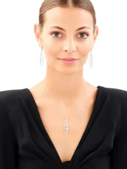 Zawieszka srebrna z cyrkoniami