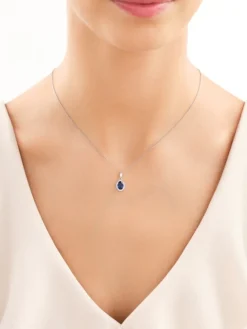 Zawieszka srebrna z cyrkoniami