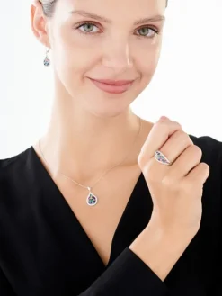 Zawieszka srebrna z cyrkoniami