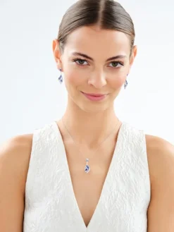 Zawieszka srebrna z cyrkoniami