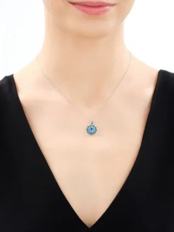 Zawieszka srebrna z cyrkoniami - rozeta