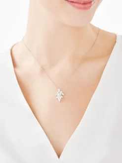 Zawieszka srebrna z cyrkoniami