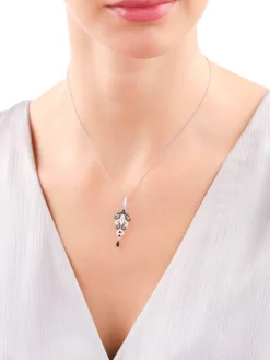 Zawieszka srebrna z cyrkoniami