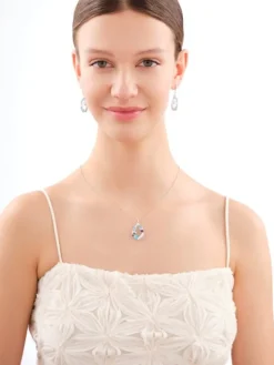 Zawieszka srebrna z cyrkoniami