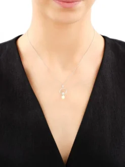 Zawieszka srebrna z perłą i cyrkonią - koło