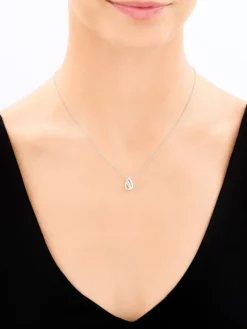 Zawieszka z białego złota z diamentem - 0,006 ct - próba 585