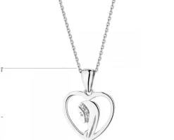 Zawieszka z białego złota z diamentami - medalik Matka Boska, serce - 0,006 ct - próba 375