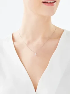 Zawieszka z białego złota z diamentem - gwiazda - 0,005 ct - próba 375