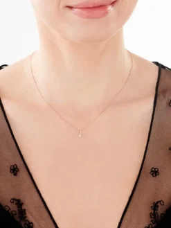 Zawieszka z różowego i białego złota z diamentem - 0,003 ct - próba 375