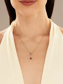 Zawieszka z żółtego złota z brylantami i rubinami - próba 585