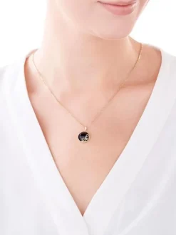 Zawieszka z żółtego złota z diamentem i onyksem - próba 585