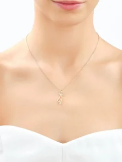 Zawieszka z żółtego złota z diamentami - kot - 0,02 ct - próba 375