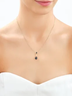 Zawieszka z żółtego złota z diamentami czarnymi i topazami London Blue - próba 585