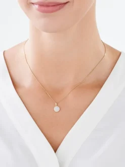 Zawieszka z żółtego złota z diamentami - 0,10 ct - próba 585