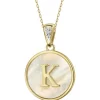 Zawieszka z żółtego złota z diamentem i masa perłową - litera K - próba 375