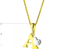 Zawieszka z żółtego złota z diamentem - litera A - 0,004 ct - próba 375