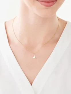 Zawieszka z żółtego złota z diamentem - litera L - 0,004 ct - próba 375