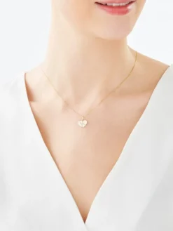 Zawieszka z żółtego złota z diamentem - serce, litera K - 0,003 ct - próba 375