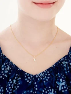 Zawieszka z żółtego złota z diamentem - litera I - 0,004 ct - próba 375