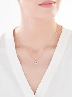 Zawieszka z żółtego złota z diamentem - litera W - 0,003 ct - próba 375