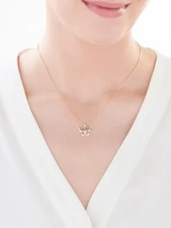 Zawieszka z żółtego złota z diamentami - motyl - 0,01 ct - próba 375