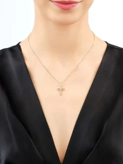 Zawieszka z żółtego złota z diamentami - krzyż - 0,06 ct - próba 585