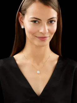 Zawieszka z żółtego złota z diamentami - 0,72 ct - próba 585