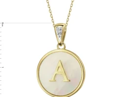 Zawieszka z żółtego złota z diamentem i masą perłową - litera A - próba 375
