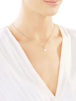 Zawieszka z żółtego złota z diamentem i perłą - próba 375