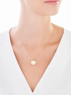 Zawieszka z żółtego złota z diamentami - puzderko - serce - 0,01 ct - próba 375