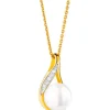 Zawieszka z żółtego złota z diamentami i perłą - próba 375