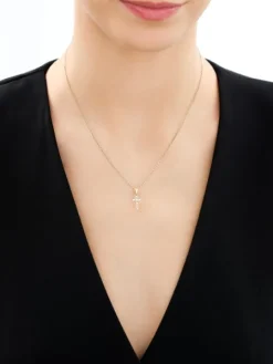 Złota zawieszka - krzyż