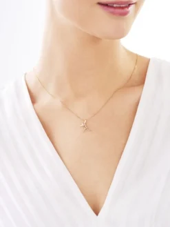 Złota zawieszka - litera A