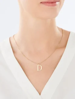 Złota zawieszka - litera D