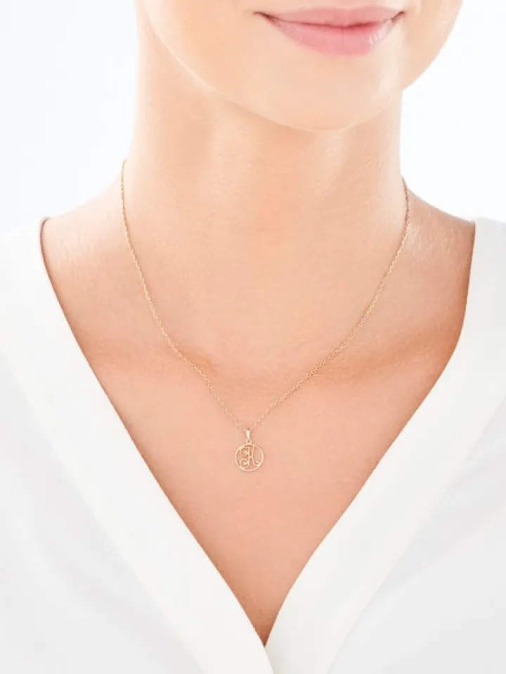 Złota zawieszka - litera K