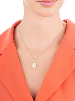 Złota zawieszka - medalik Matka Boska