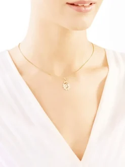 Złota zawieszka - medalik Matka Boska