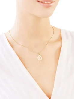 Złota zawieszka - medalik Matka Boska Częstochowska