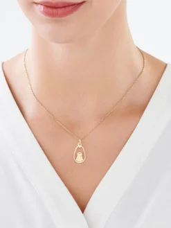 Złota zawieszka - medalik Matka Boska